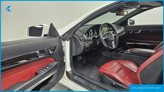 MERCEDES E-CLASS E200 CABRIOLET