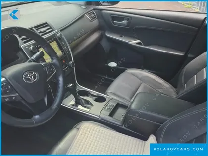 TOYOTA CAMRY 2.5 XLE