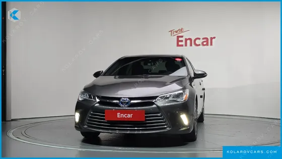 TOYOTA CAMRY HYBRID XLE
