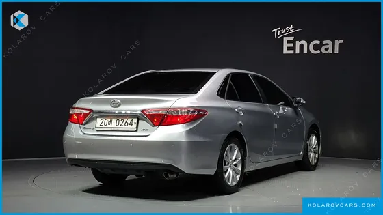 TOYOTA CAMRY 2.5 XLE