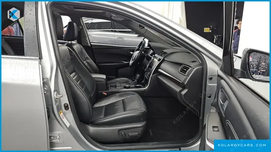 TOYOTA CAMRY 2.5 XLE