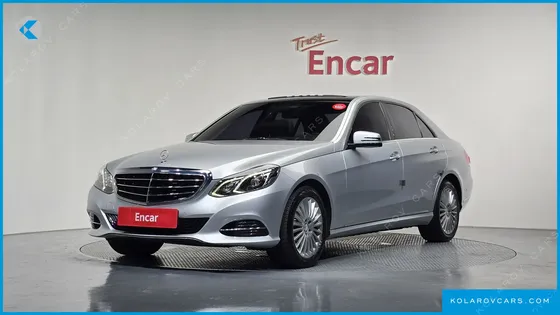 MERCEDES E-CLASS E300 ELEGANCE