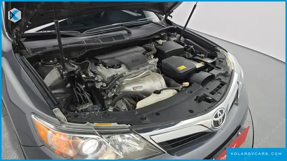 TOYOTA CAMRY 2.5 XLE