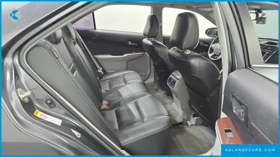 TOYOTA CAMRY 2.5 XLE
