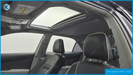 TOYOTA CAMRY 2.5 XLE