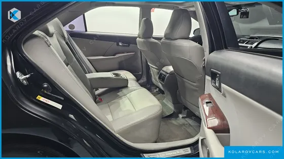 TOYOTA CAMRY 2.5 XLE