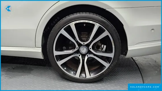 MERCEDES E-CLASS E220 BLUETEC AVANTGARDE SPORT