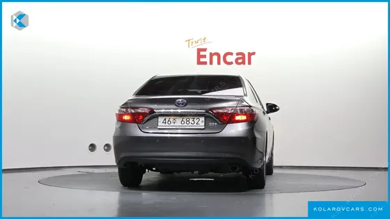 TOYOTA CAMRY HYBRID LE