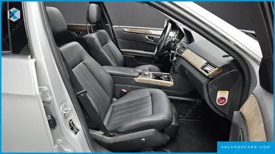 MERCEDES E-CLASS E300 ELEGANCE