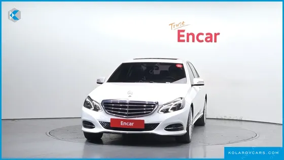 MERCEDES E-CLASS E300 ELEGANCE