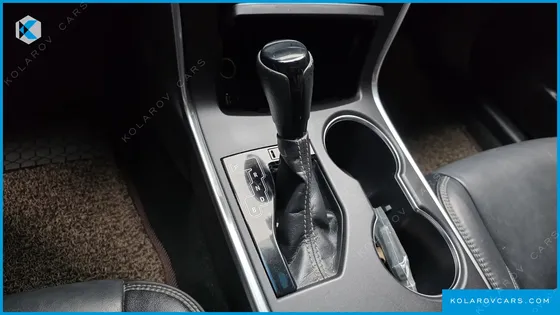 TOYOTA CAMRY HYBRID XLE