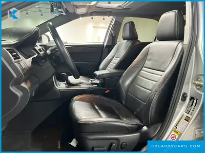 TOYOTA CAMRY 2.5 XLE