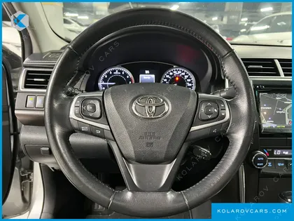 TOYOTA CAMRY 2.5 XLE