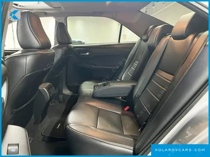 TOYOTA CAMRY 2.5 XLE