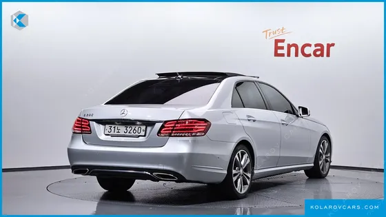 MERCEDES E-CLASS E300 AVANGARD