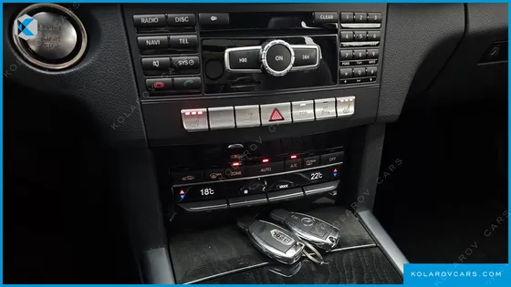 MERCEDES E-CLASS E300 AVANGARD