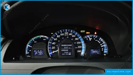 TOYOTA CAMRY HYBRID XLE