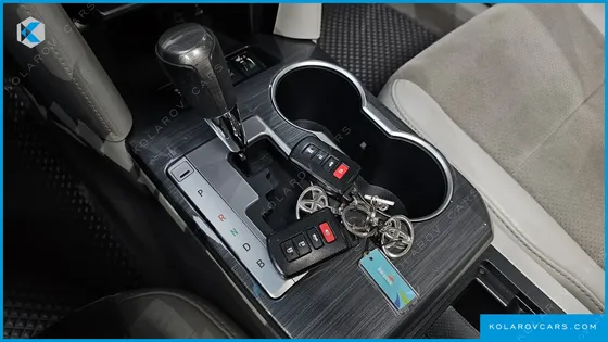 TOYOTA CAMRY HYBRID XLE