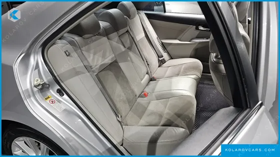 TOYOTA CAMRY HYBRID XLE