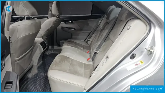 TOYOTA CAMRY HYBRID XLE