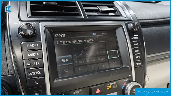 TOYOTA CAMRY HYBRID XLE