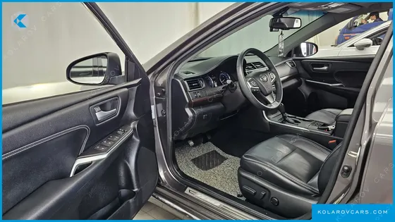 TOYOTA CAMRY 2.5 XLE