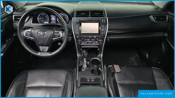 TOYOTA CAMRY 2.5 XLE