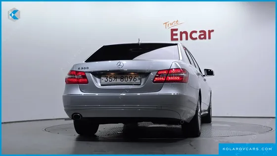 MERCEDES E-CLASS E200 CGI AVANTGARDE