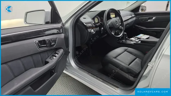 MERCEDES E-CLASS E200 CGI AVANTGARDE