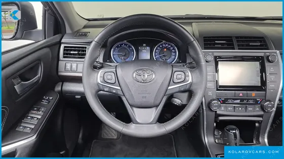 TOYOTA CAMRY 2.5 XLE