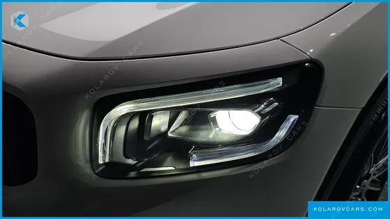 MERCEDES GLB-CLASS GLB220
