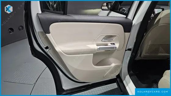 MERCEDES GLB-CLASS GLB220