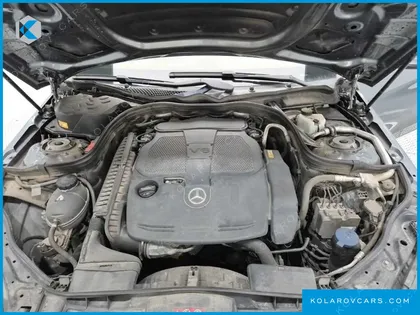 MERCEDES E-CLASS E300 ELEGANCE