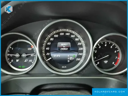 MERCEDES E-CLASS E300 ELEGANCE