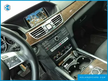 MERCEDES E-CLASS E300 ELEGANCE