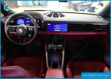 PORSCHE MACAN BASE 4