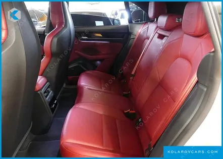 PORSCHE MACAN BASE 4