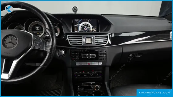 MERCEDES E-CLASS E250 BLUETEC 4MATIC AV