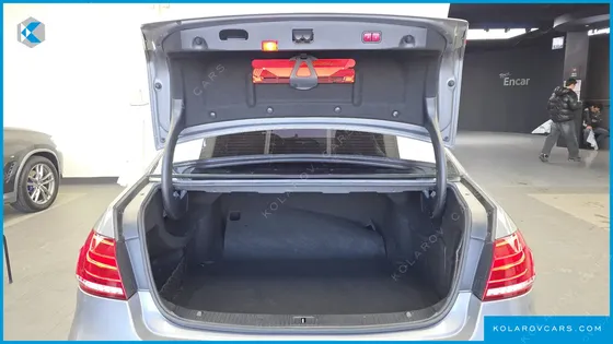 MERCEDES E-CLASS E250 BLUETEC 4MATIC AV