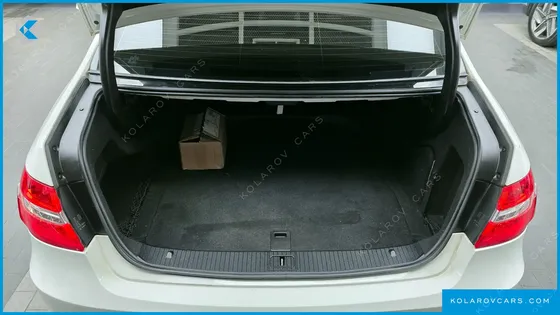 MERCEDES E-CLASS E200 CGI