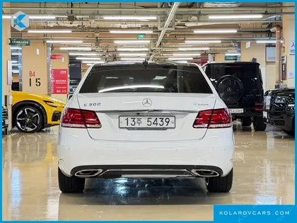 MERCEDES E-CLASS E300 4MATIC AVANTGARDE