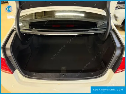 MERCEDES E-CLASS E300 4MATIC AVANTGARDE