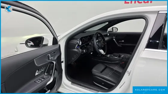 MERCEDES A-CLASS A220 SEDAN