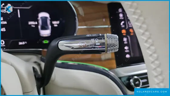 BENTLEY FLYING SPUR 4.0
