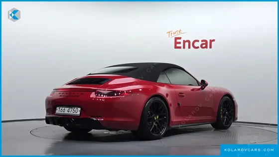PORSCHE 911 CARRERA 4 GTS CABRIOLET