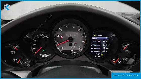 PORSCHE 911 CARRERA 4S