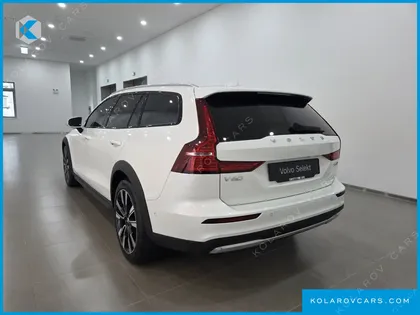 VOLVO V60 B5 ULTRA AWD