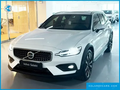 VOLVO V60 B5 ULTRA AWD