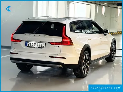VOLVO V60 B5 ULTRA AWD