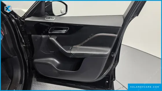 JAGUAR F-PACE 20D PRESTIGE